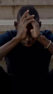 Tu veux passer à l’étape supérieure dans ta vie pro ?
Le bilan de compétences t’aide à :
✔ Identifier tes forces
✔ Clarifier ton projet pro
✔ Te repositionner sur le marché du travail
✔ Gagner en confiance
🚀 Ce n’est pas un luxe, c’est un levier !